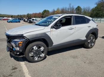  Salvage Hyundai KONA