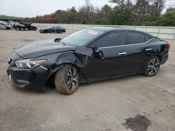  Salvage Nissan Maxima