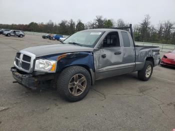  Salvage Dodge Dakota
