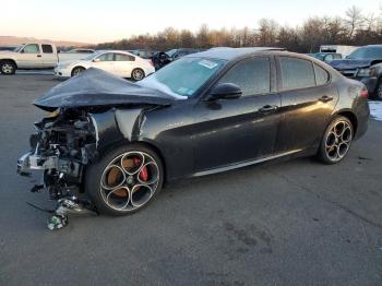  Salvage Alfa Romeo Giulia