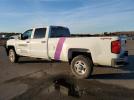 Chevrolet Silverado K2500 Heavy Duty Image 2