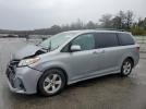 Toyota Sienna Le Image 1