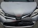 Toyota Sienna Le Image 9