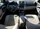 Toyota RAV4 Image 4