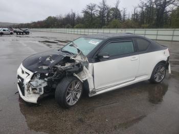  Salvage Toyota Scion