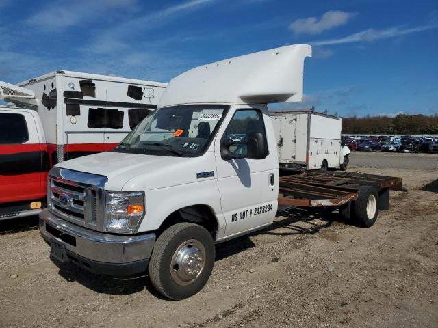  Salvage Ford Econoline