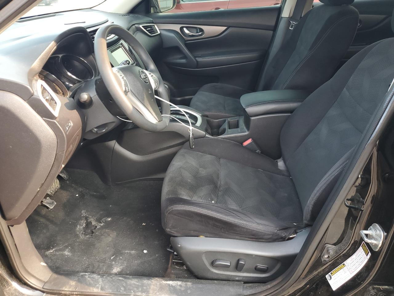 Nissan Rogue S Image 3