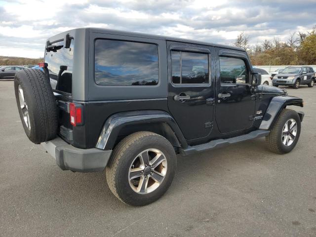 Jeep Wrangler Sahara Image 4