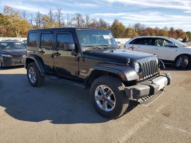 Jeep Wrangler Sahara Image 6