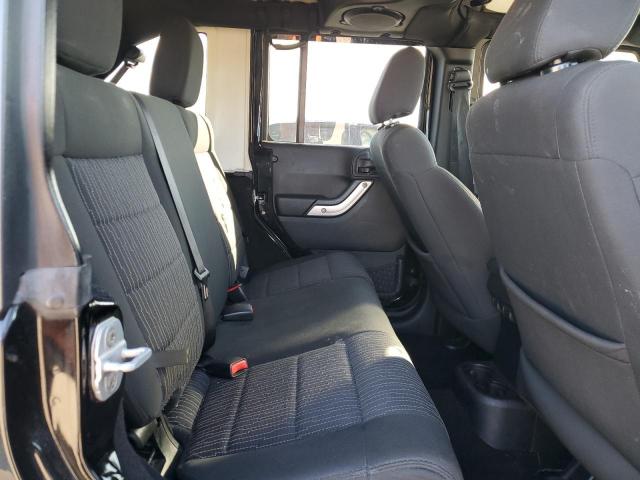 Jeep Wrangler Sahara Image 11