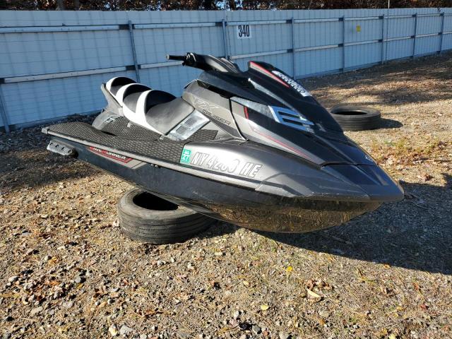  Salvage Yamaha Jetski