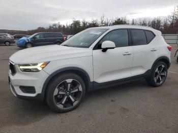  Salvage Volvo XC40