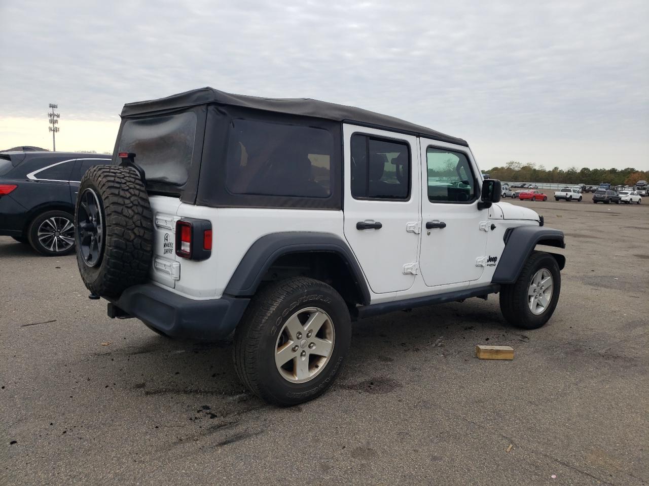 Jeep Wrangler Sport Image 3