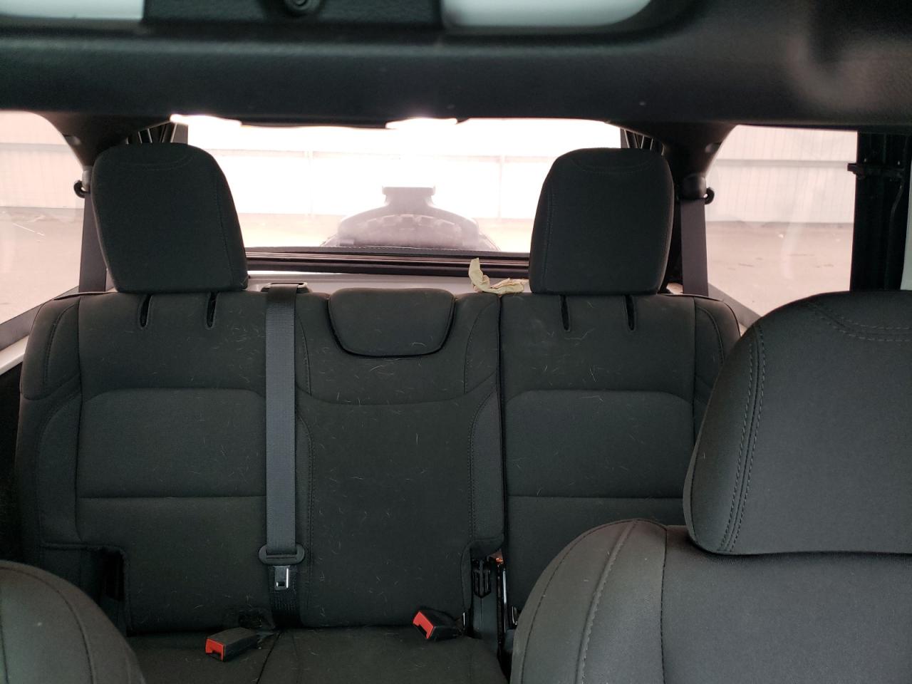 Jeep Wrangler Sport Image 9