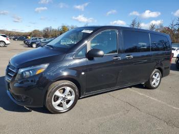  Salvage Mercedes-Benz Metris