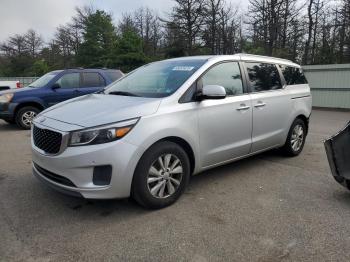  Salvage Kia Sedona