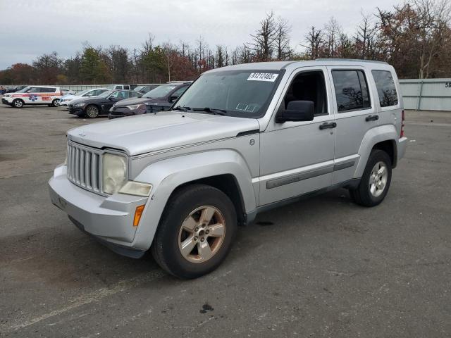  Salvage Jeep Liberty