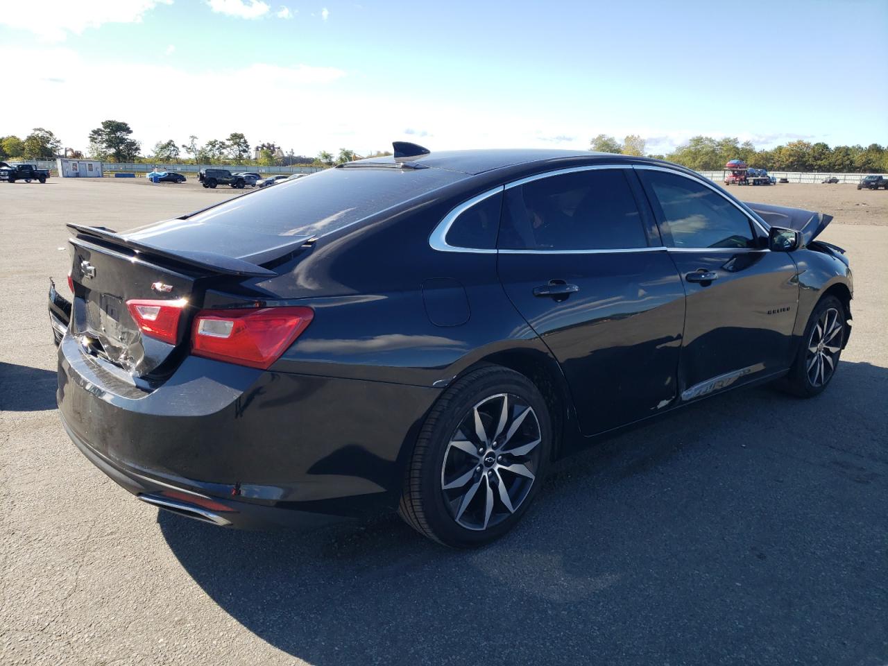 Chevrolet Malibu Rs Image 2