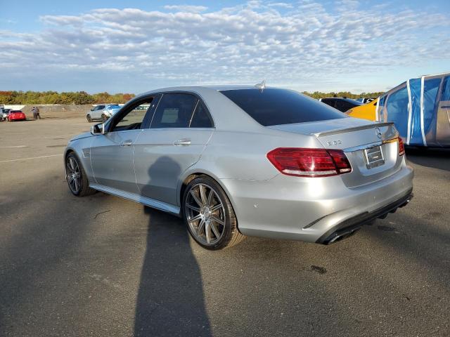 Mercedes-Benz E-Class 63 Amg Image 3