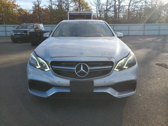 Mercedes-Benz E-Class 63 Amg Image 6