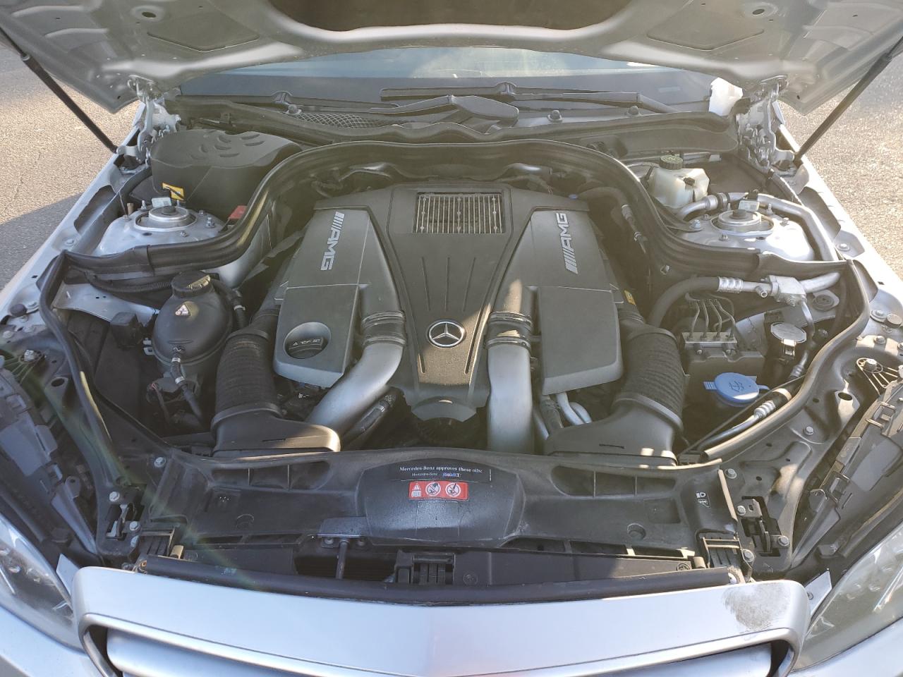 Mercedes-Benz E-Class 63 Amg Image 12