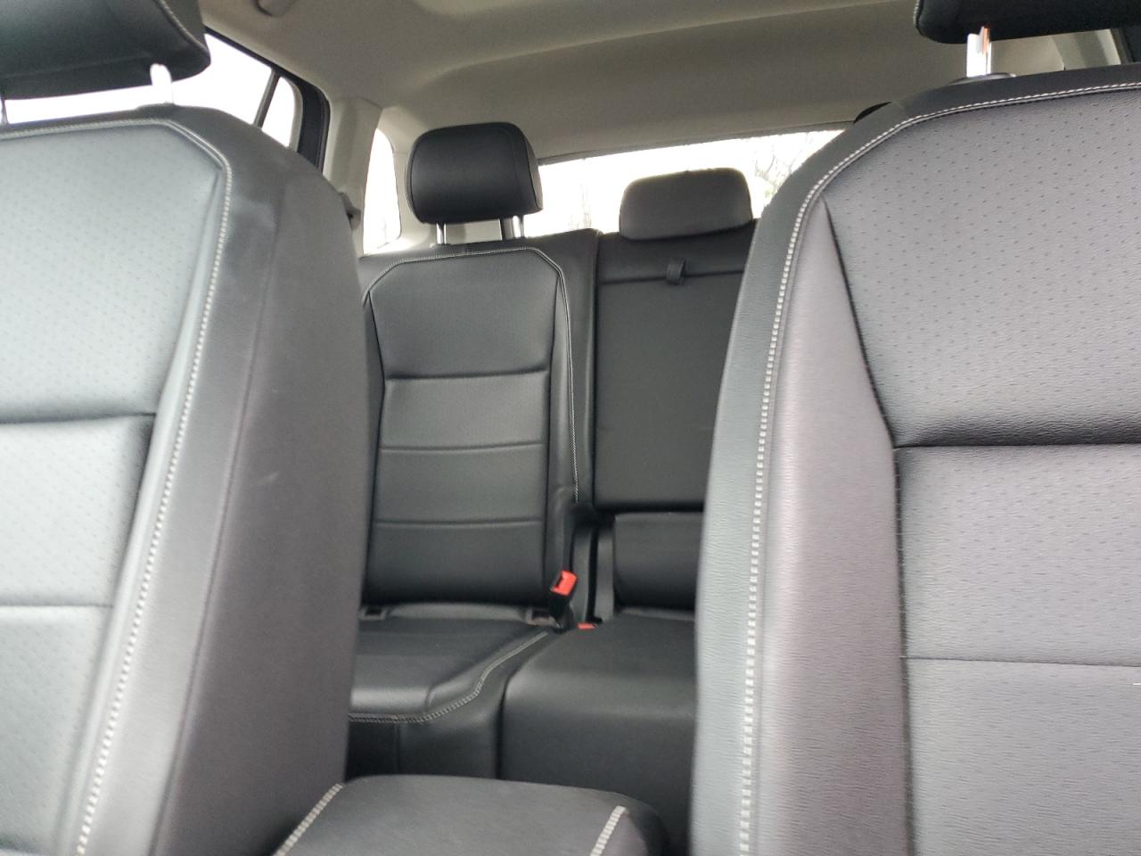 Volkswagen Tiguan Se Image 6