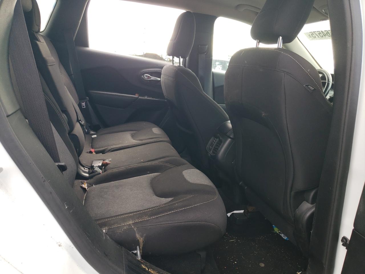 Jeep Grand Cherokee Latitude Image 4