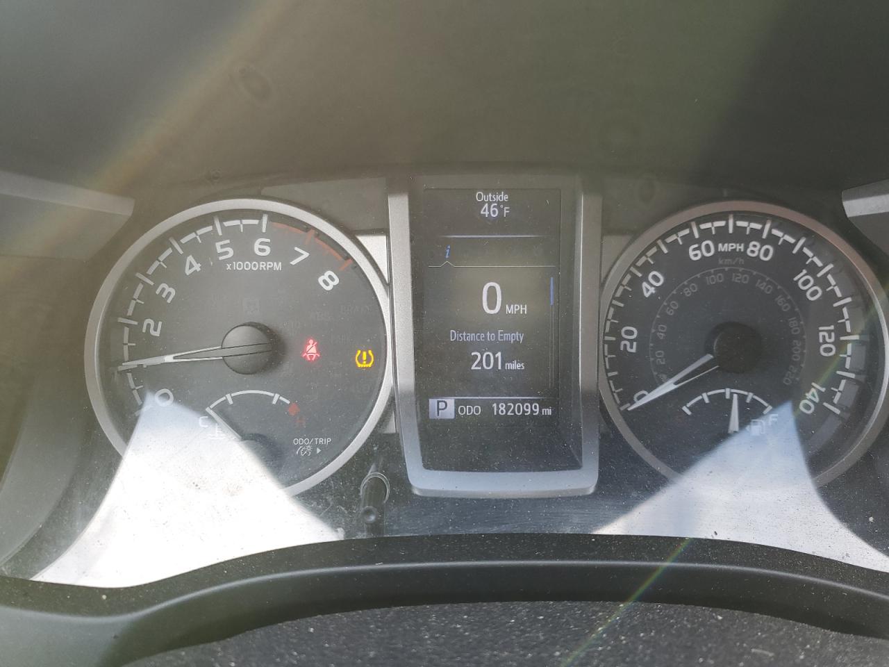 Toyota Tacoma Double Cab Image 10