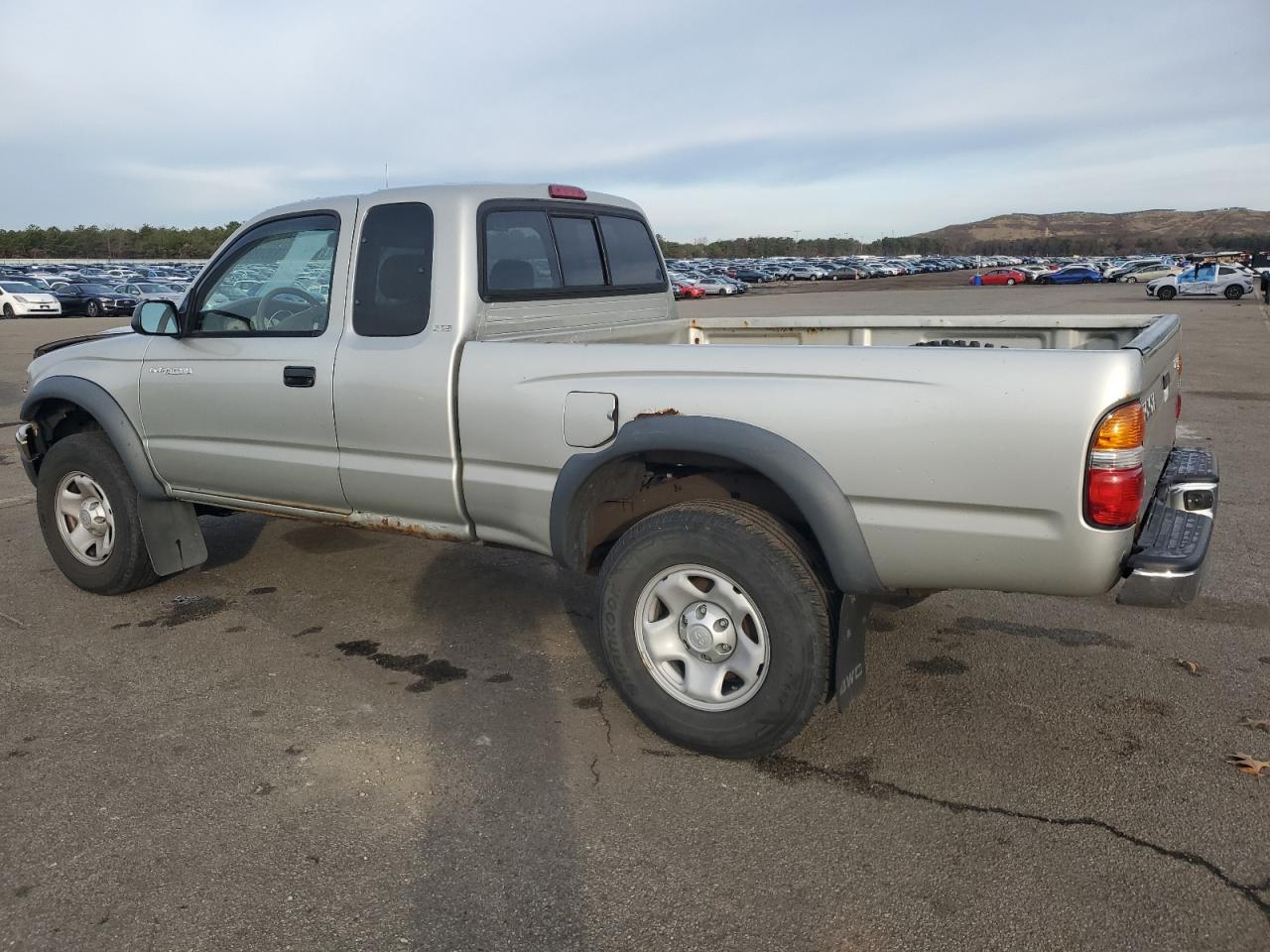 Toyota Tacoma Xtracab Image 5