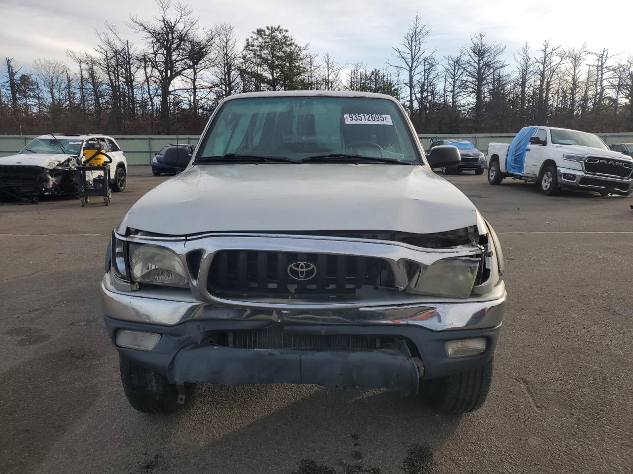 Toyota Tacoma Xtracab Image 11