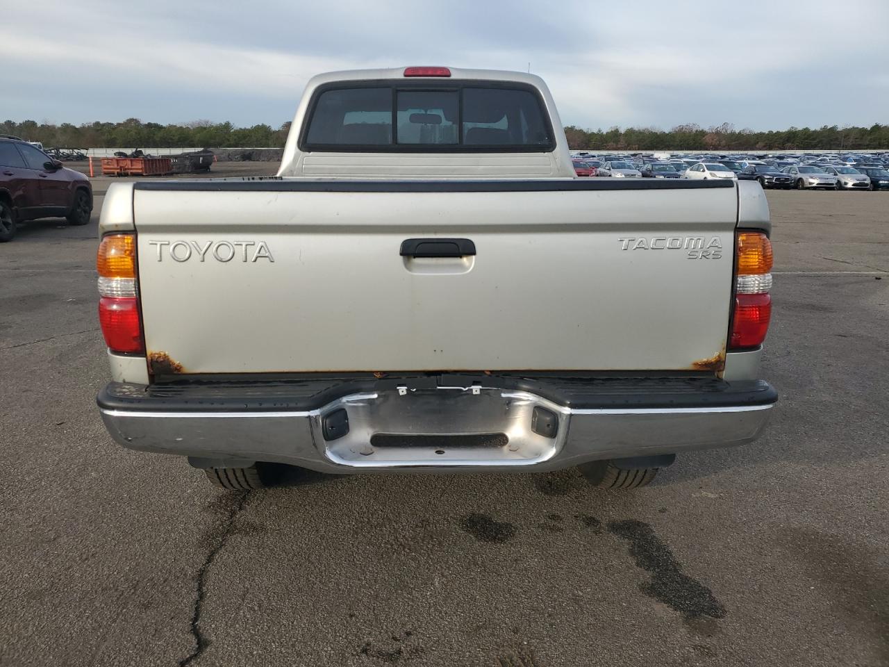 Toyota Tacoma Xtracab Image 3