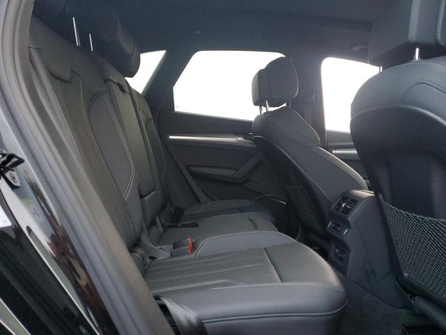 Audi Q5 Premium 45 Image 9
