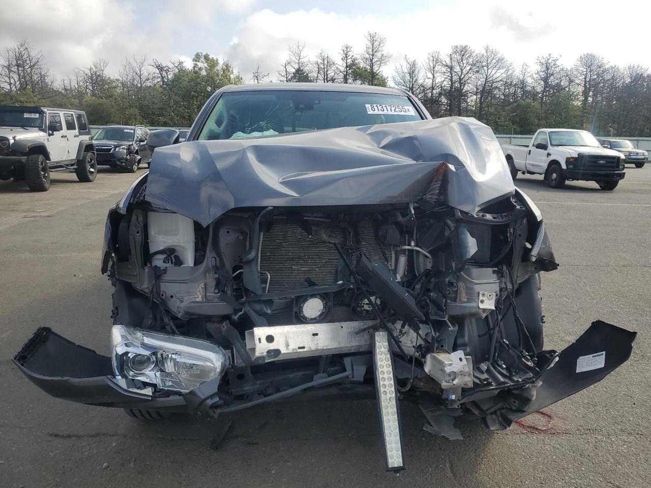 Toyota Tacoma Double Cab Image 5