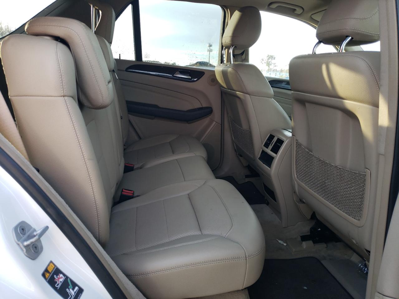 Mercedes-Benz M-Class 350 4matic Image 9