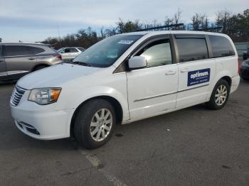  Salvage Chrysler Minivan