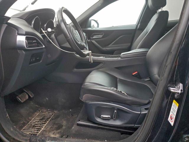 Jaguar F-PACE Premium Image 5