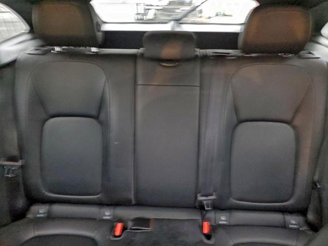 Jaguar F-PACE Premium Image 11