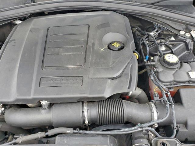 Jaguar F-PACE Premium Image 12