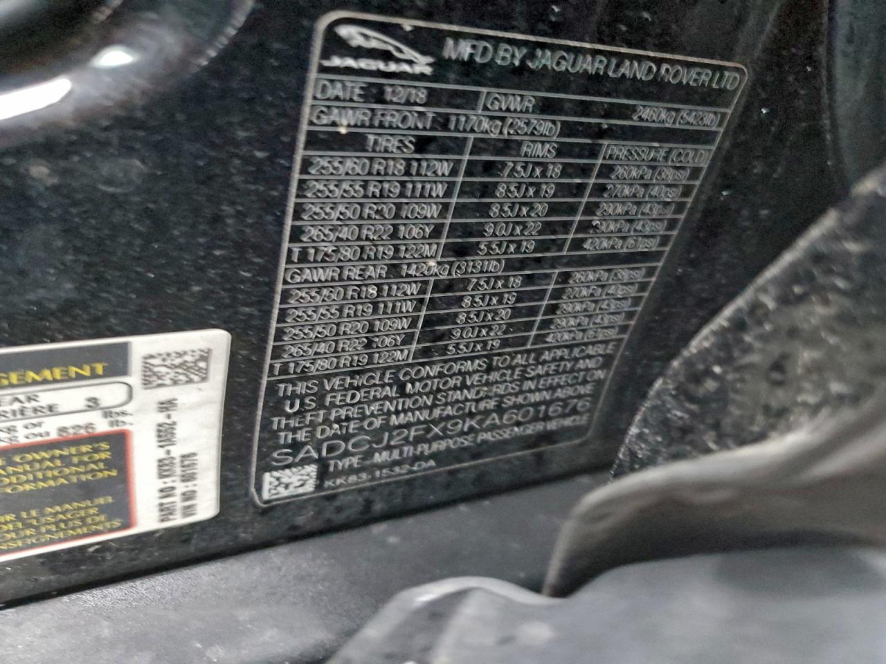 Jaguar F-PACE Premium Image 3