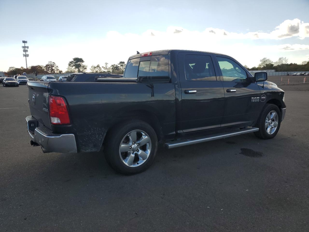 Ram 1500 Slt Image 9