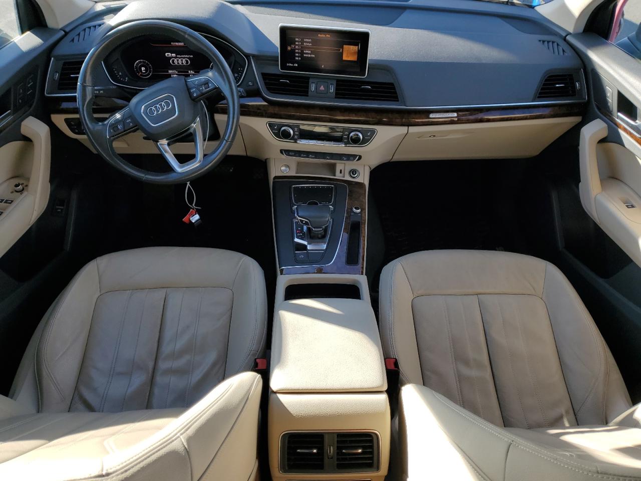 Audi Q5 Premium Plus Image 2