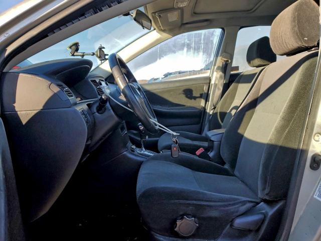 Toyota Corolla Ce Image 8