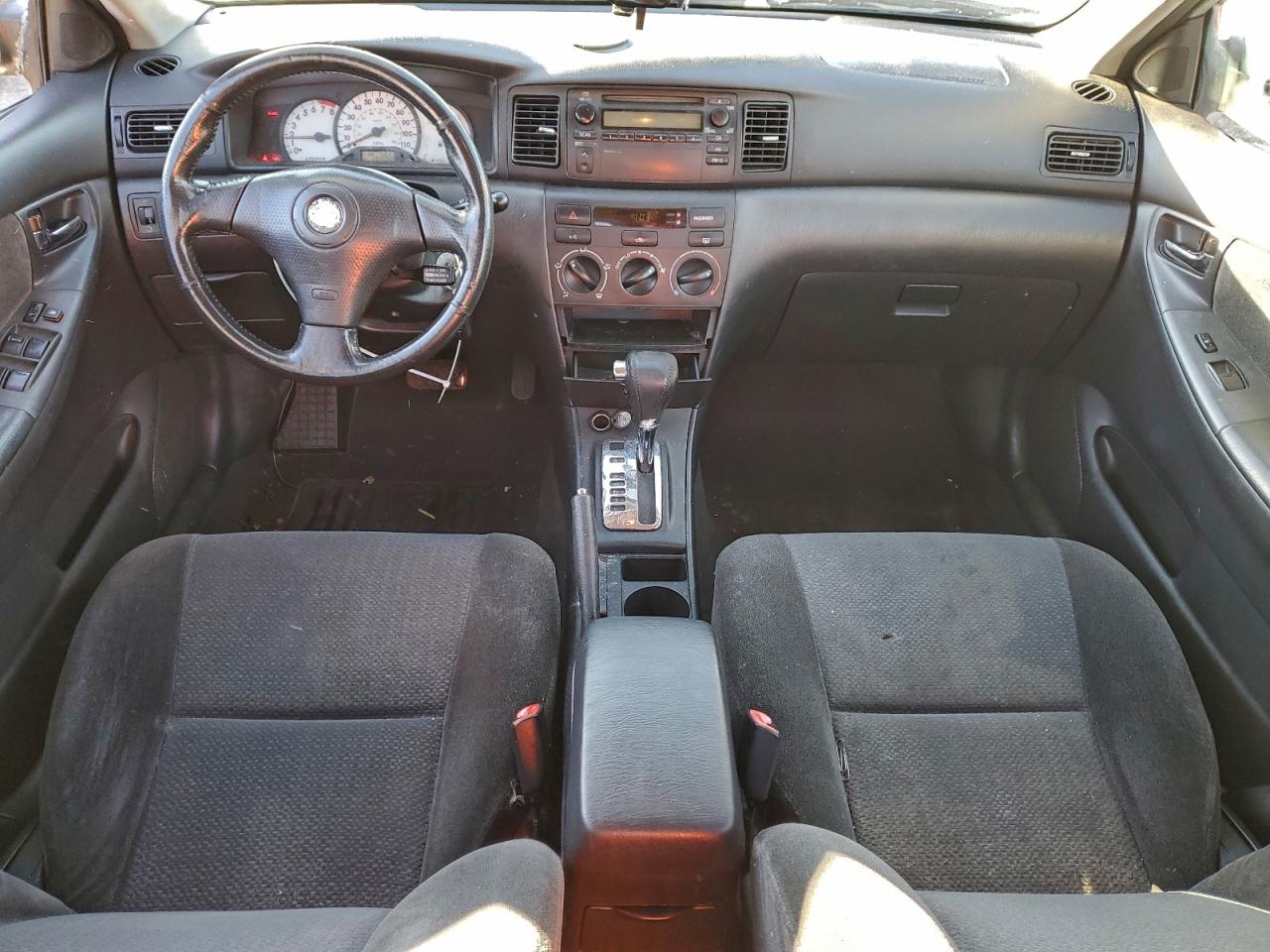 Toyota Corolla Ce Image 5