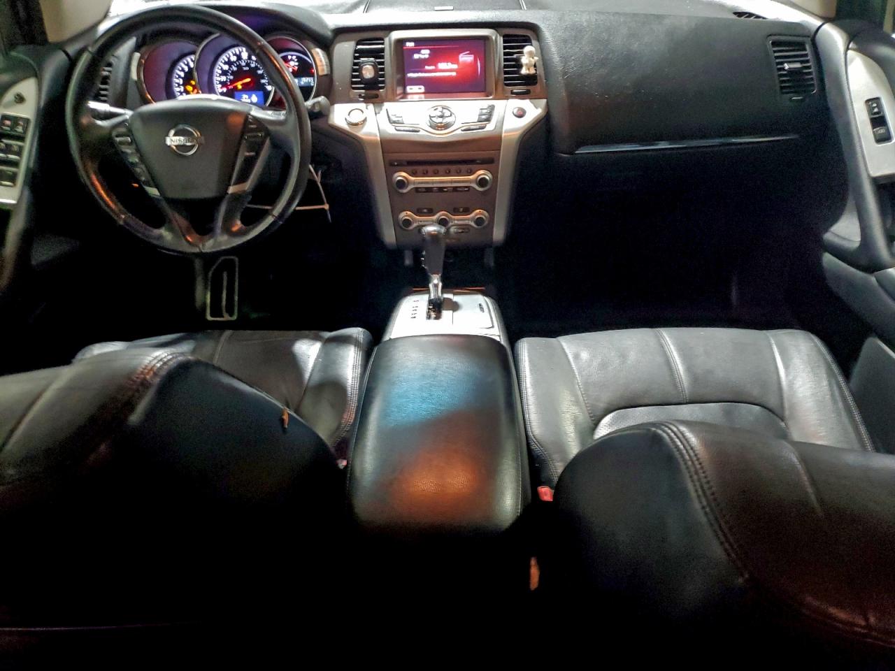 Nissan Murano S Image 7