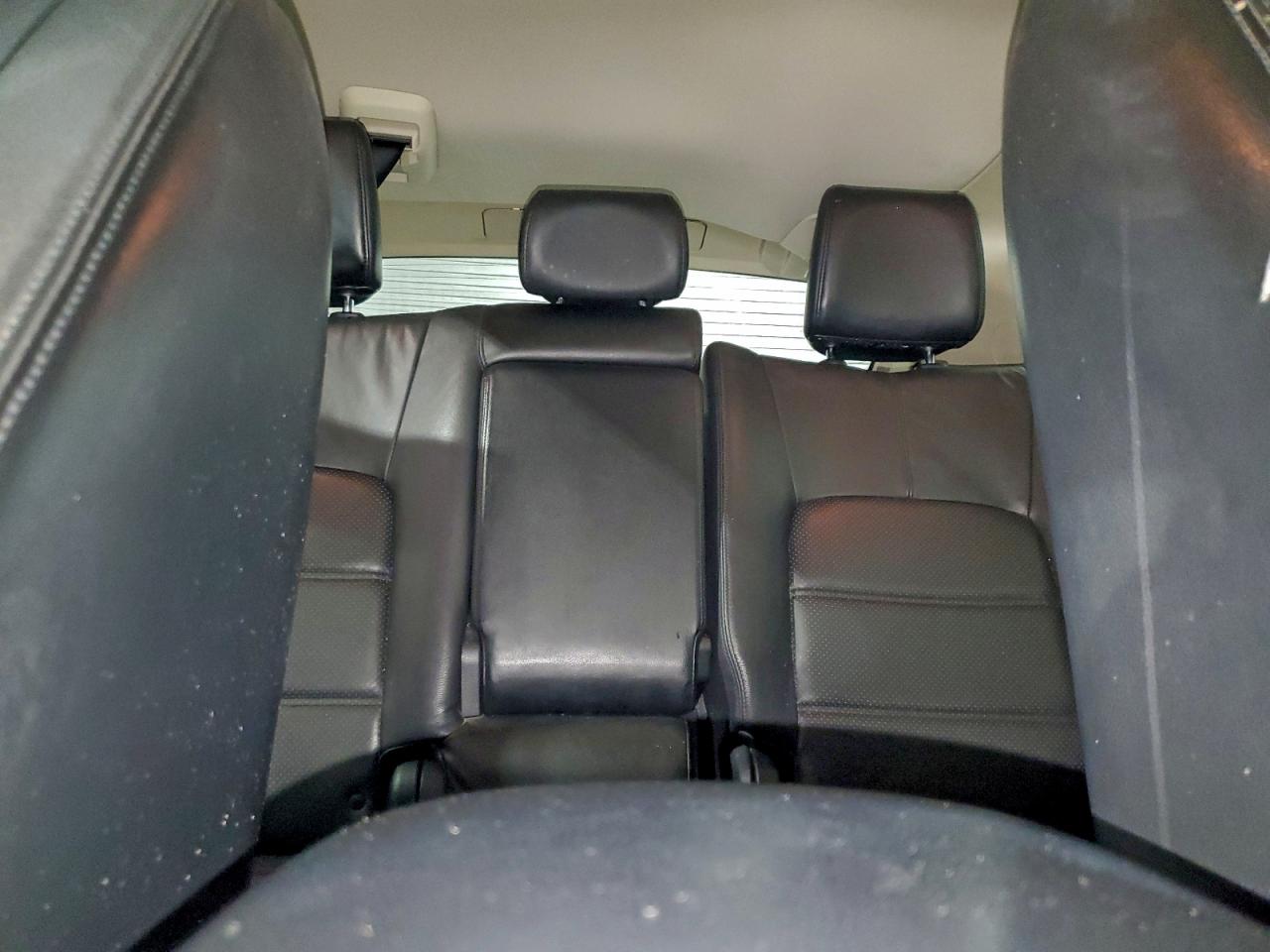 Nissan Murano S Image 8