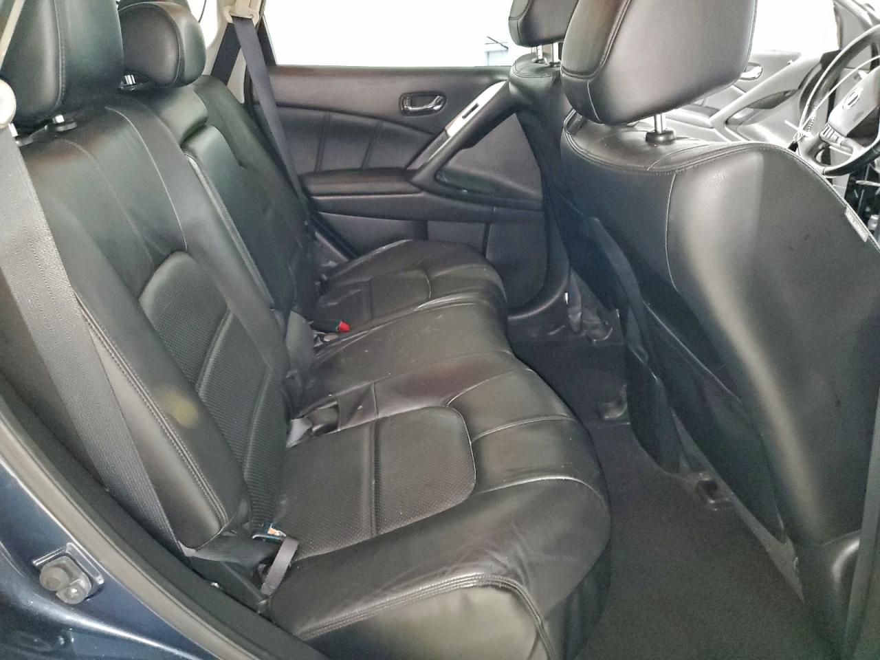 Nissan Murano S Image 13