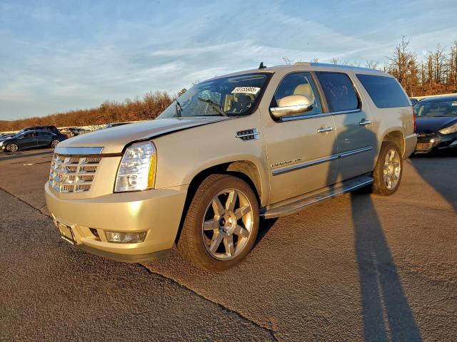  Salvage Cadillac Escalade