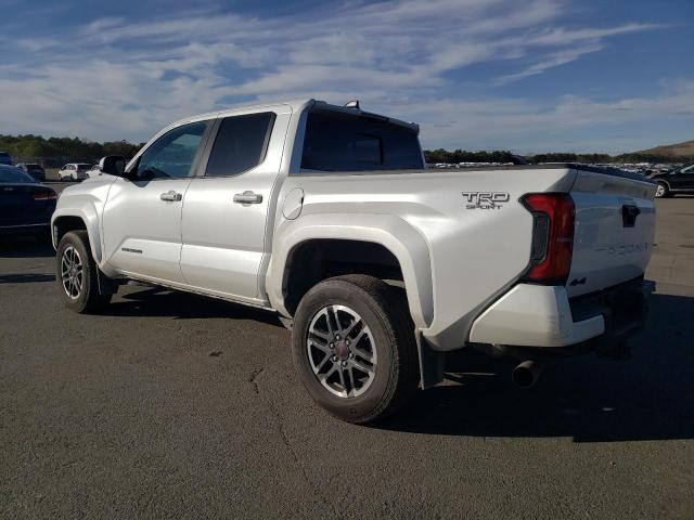Toyota Tacoma Double Cab Image 4