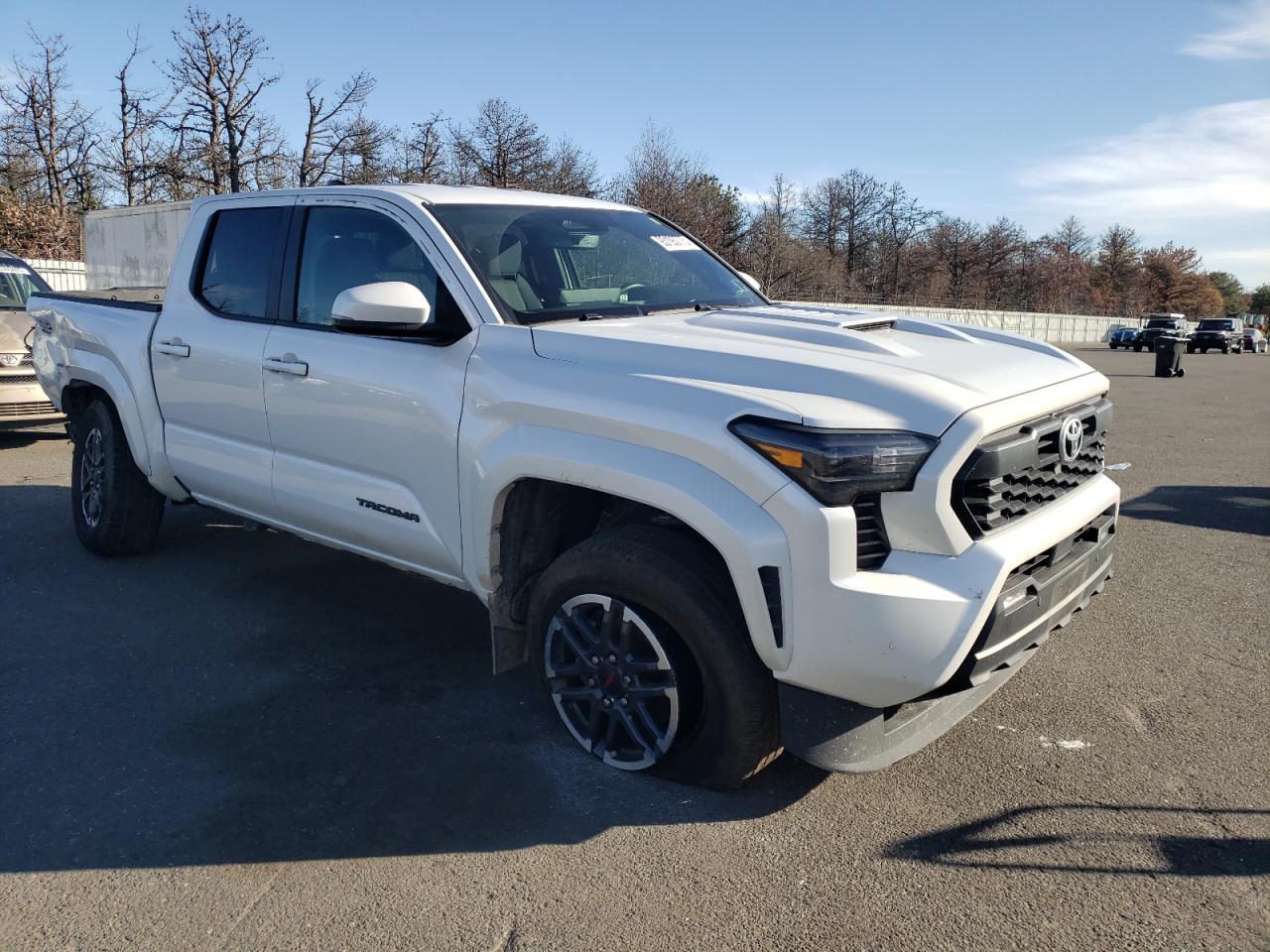 Toyota Tacoma Double Cab Image 7