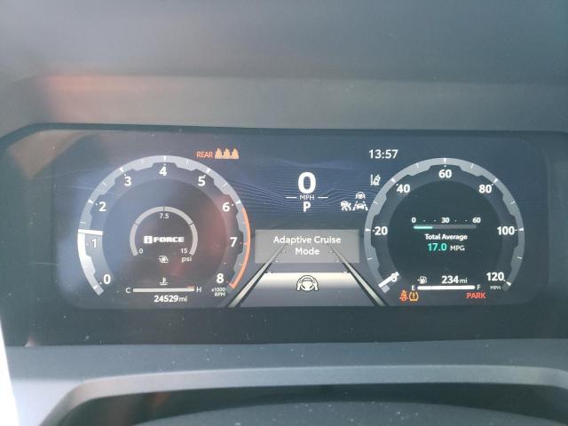 Toyota Tacoma Double Cab Image 10